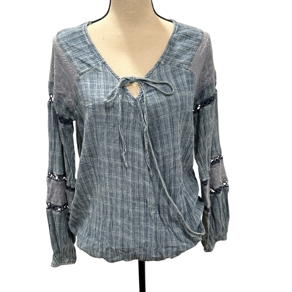 Knox Rose Gray and White Long Sleeve Tie Front Blouse